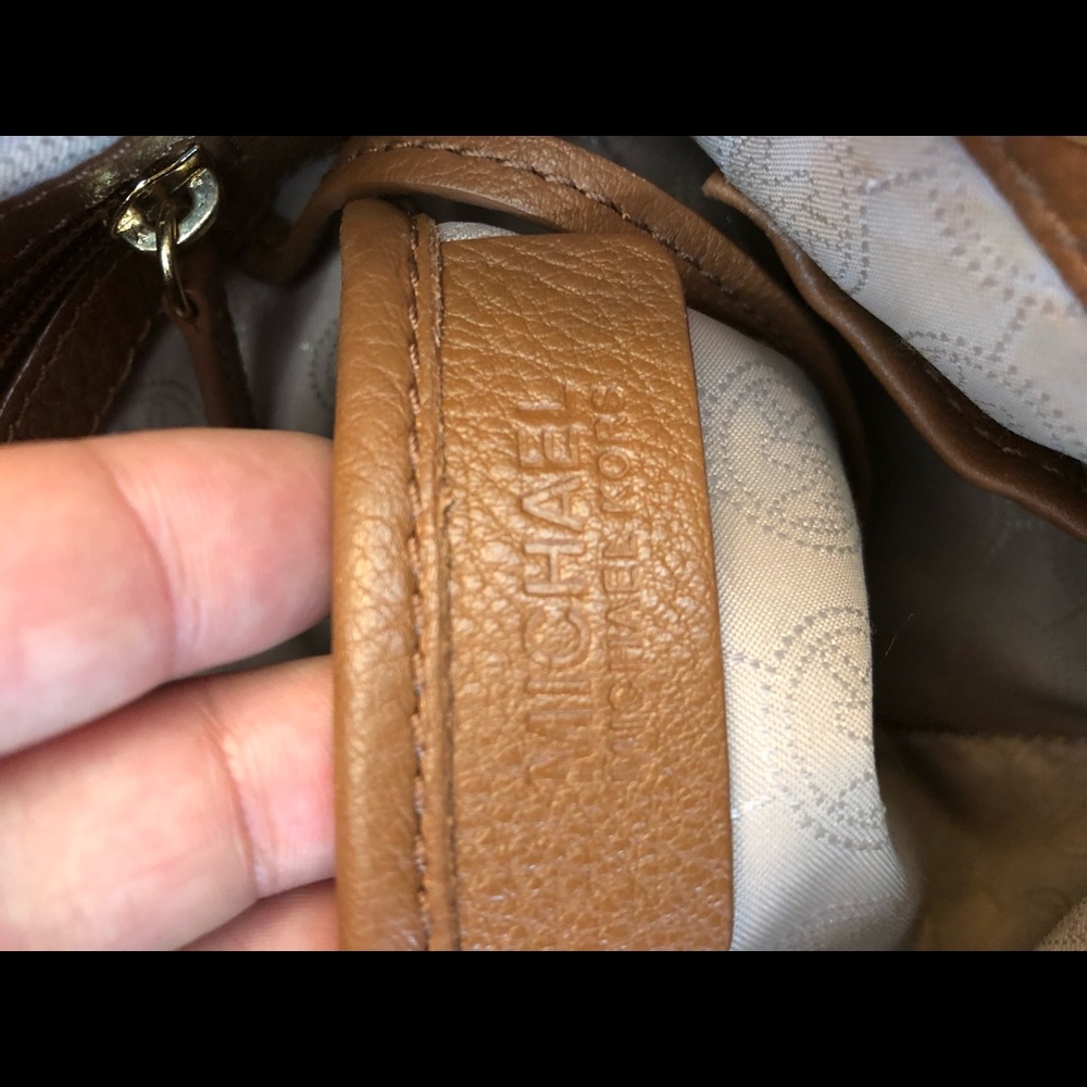 Michael Kors Brown Purse with Gold details - Picture 4 of 8